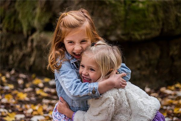 Significado dos sonhos de duas meninas