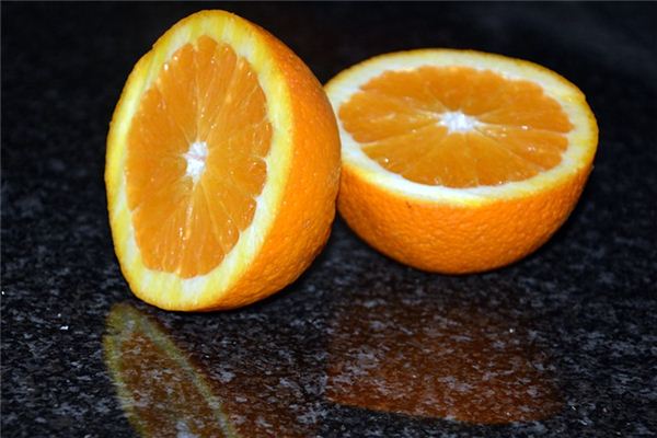 O que significa sonhar com comendo laranja