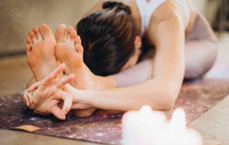 21 Significados Espirituais de Sonhar com Yoga