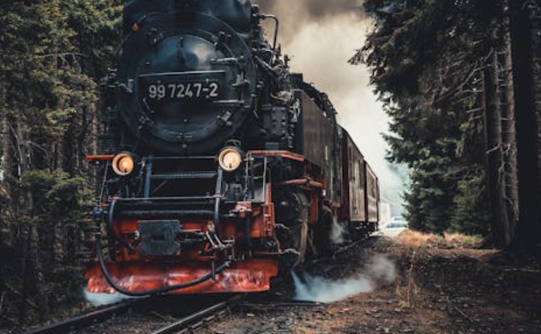 34 Significados Espirituais de Sonhar com um acidente de trem