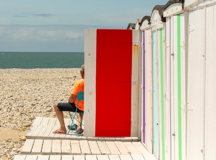 24 Significados Espirituais de Sonhar em bater numa porta