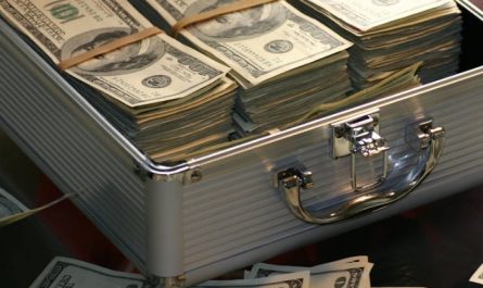 20 Significados Espirituais de Sonhar com um assalto a banco