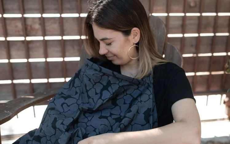 22 Significados Espirituais de Sonhar com Amamentação