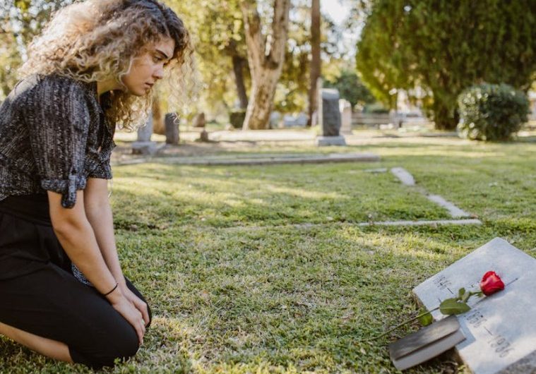 23 significados simbólicos de sonhar com aborto espontâneo