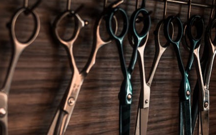 36 Significados Simbólicos dos Sonhos com Tesouras