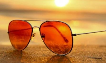 35 Significados Simbólicos de Sonhar com Óculos de Sol