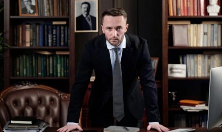 29 Significados Simbólicos de Sonhar com Políticos