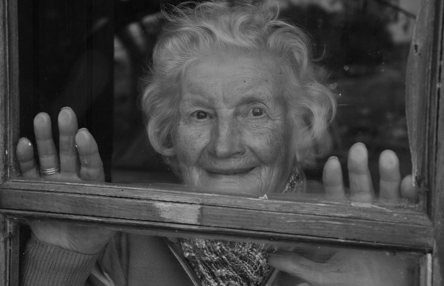 8 Significados de Sonhar com a sua Avó Doente