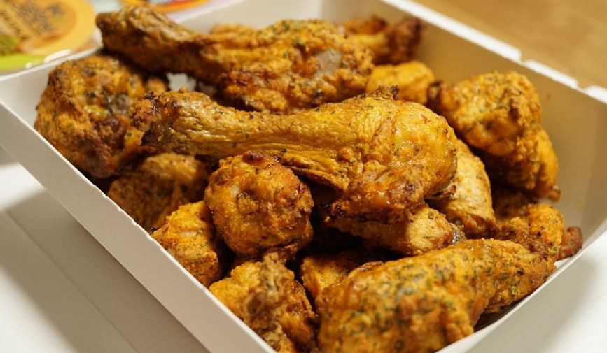 9 Significados de Sonhar em Comer Frango