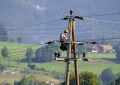 8 Significados de Sonhar com Postes de Energia