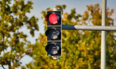 9 Significados de Sonhar com Semáforos