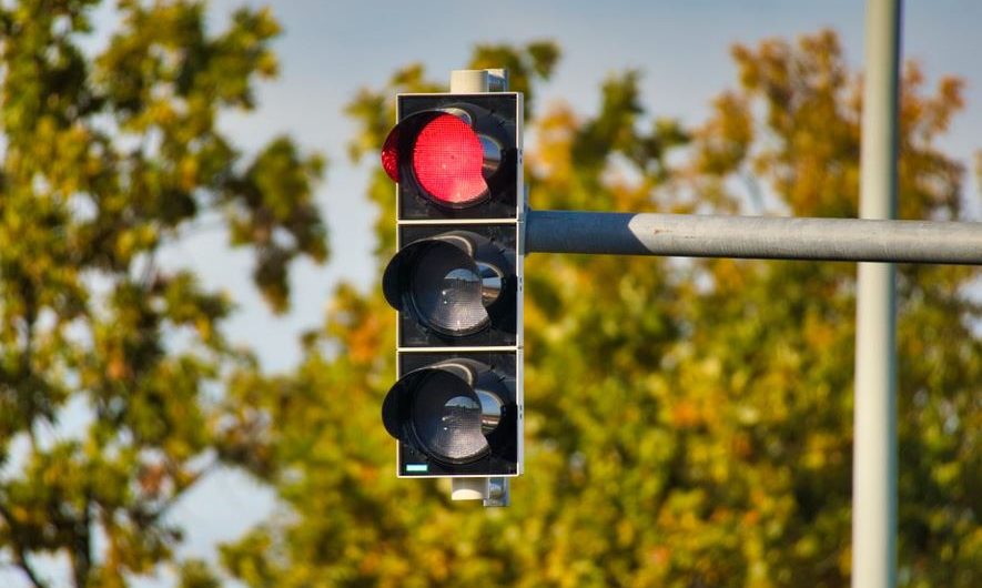 9 Significados de Sonhar com Semáforos