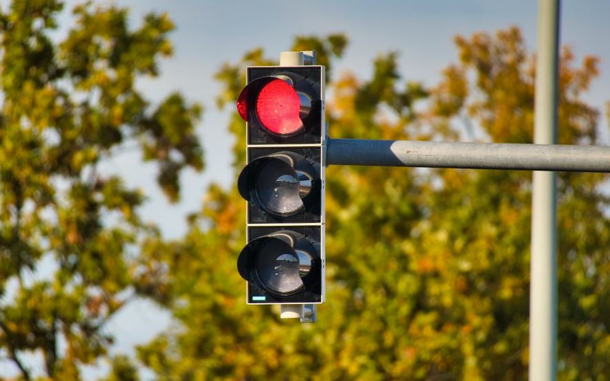 9 Significados de Sonhar com Semáforos