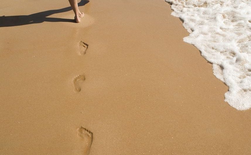 8 Significados de Sonhar com Pegadas