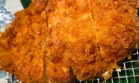 8 Significados de Sonhar Comer Costeletas de Porco Fritas