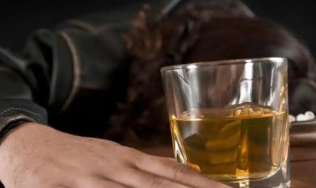 22 Significados de Sonhar com Embriaguez